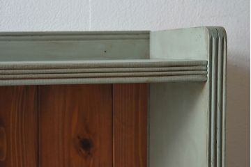 ペイント家具　オリーブグリーンカラーのおしゃれな本箱(ブックケース、収納棚)