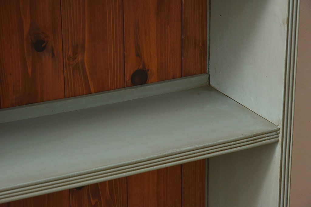 ペイント家具　オリーブグリーンカラーのおしゃれな本箱(ブックケース、収納棚)