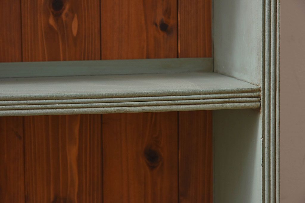 ペイント家具　オリーブグリーンカラーのおしゃれな本箱(ブックケース、収納棚)