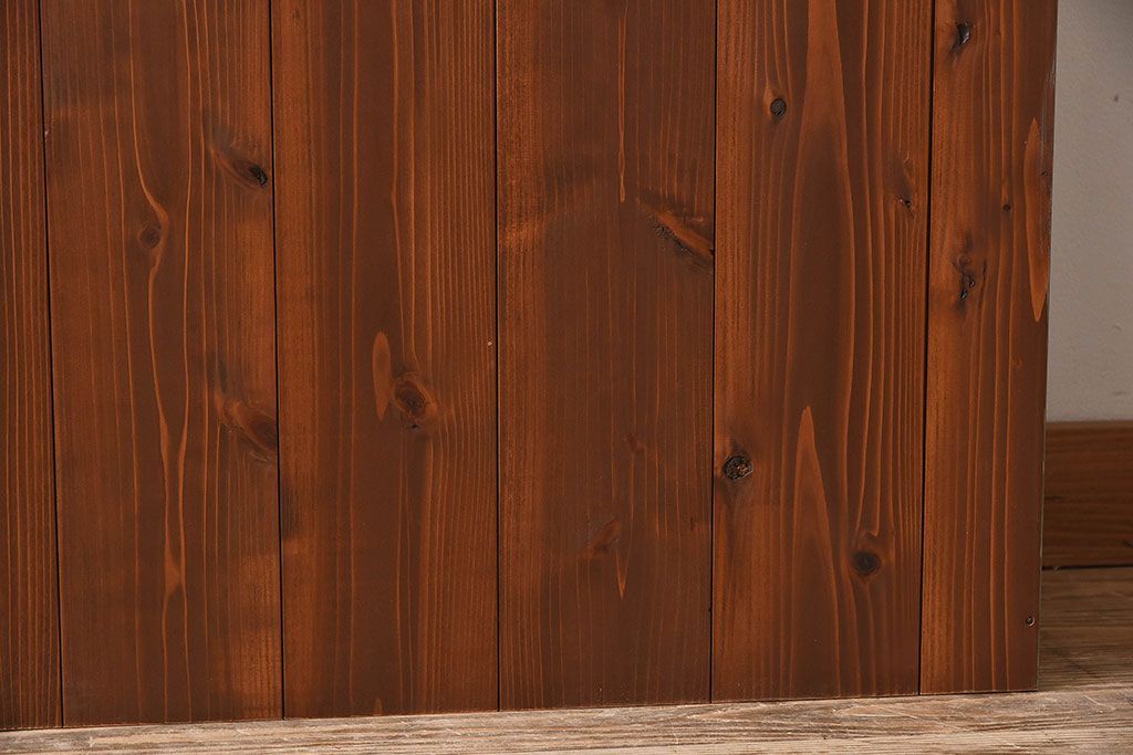 ペイント家具　オリーブグリーンカラーのおしゃれな本箱(ブックケース、収納棚)