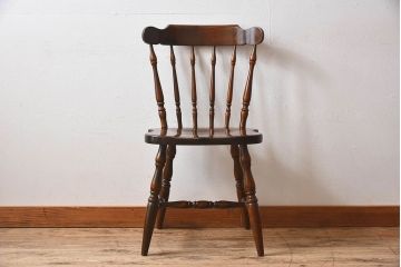 ヴィンテージ家具　飛騨産業　キツツキマーク　上質なデザインのビンテージチェア(椅子)(2)