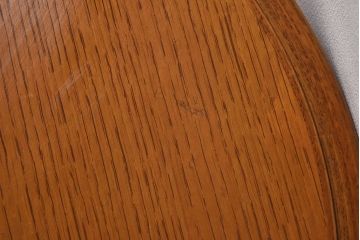 天童木工　中古　上品なデザインのラウンドテーブル(2)