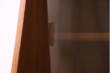 北欧家具　チーク材製のサイドーボード(サイドキャビネット)