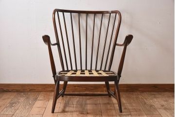 イギリスブランド家具　ERCOL(アーコール)製のクッションチェア(アームチェア、ソファ)