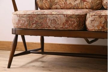 アンティーク家具　アーコール　オールドコロニアルシリーズ　お洒落な花柄デザインの二人掛けソファ
