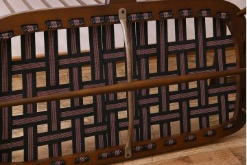 アンティーク家具　アーコール　オールドコロニアルシリーズ　お洒落な花柄デザインの二人掛けソファ