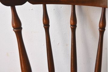 ヴィンテージ家具　飛騨産業　キツツキマーク　上質なデザインのビンテージチェア(椅子)(2)