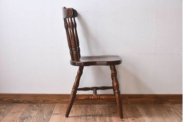 ヴィンテージ家具　飛騨産業　キツツキマーク　上質なデザインのビンテージチェア(椅子)(1)