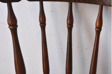 ヴィンテージ家具　飛騨産業　キツツキマーク　上質なデザインのビンテージチェア(椅子)(1)