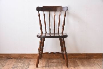 ヴィンテージ家具　飛騨産業　キツツキマーク　上質なデザインのビンテージチェア(椅子)(1)
