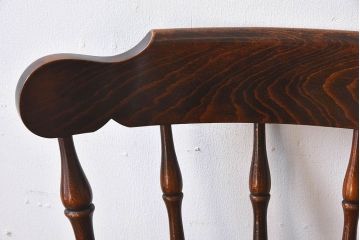 ヴィンテージ家具　飛騨産業　キツツキマーク　上質なデザインのビンテージチェア(椅子)(1)