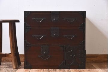 アンティーク家具　明治期　総桐材製　古い木の質感が味わい深い小箪笥(帳場箪笥、桐箪笥、桐たんす)