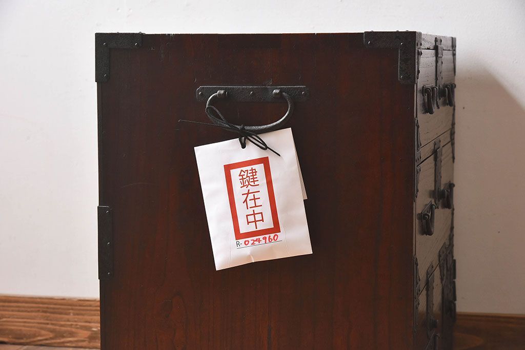 アンティーク家具　明治期　総桐材製　古い木の質感が味わい深い小箪笥(帳場箪笥、桐箪笥、桐たんす)