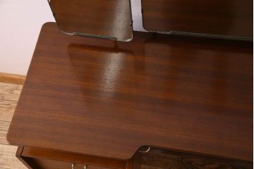 ヴィンテージ家具　G-PLAN(ジープラン) BBシリーズ　北欧ビンテージのドレッサー