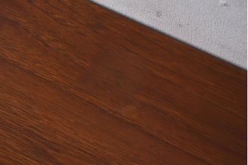 北欧家具　チーク材製　美しい木目のネストテーブル