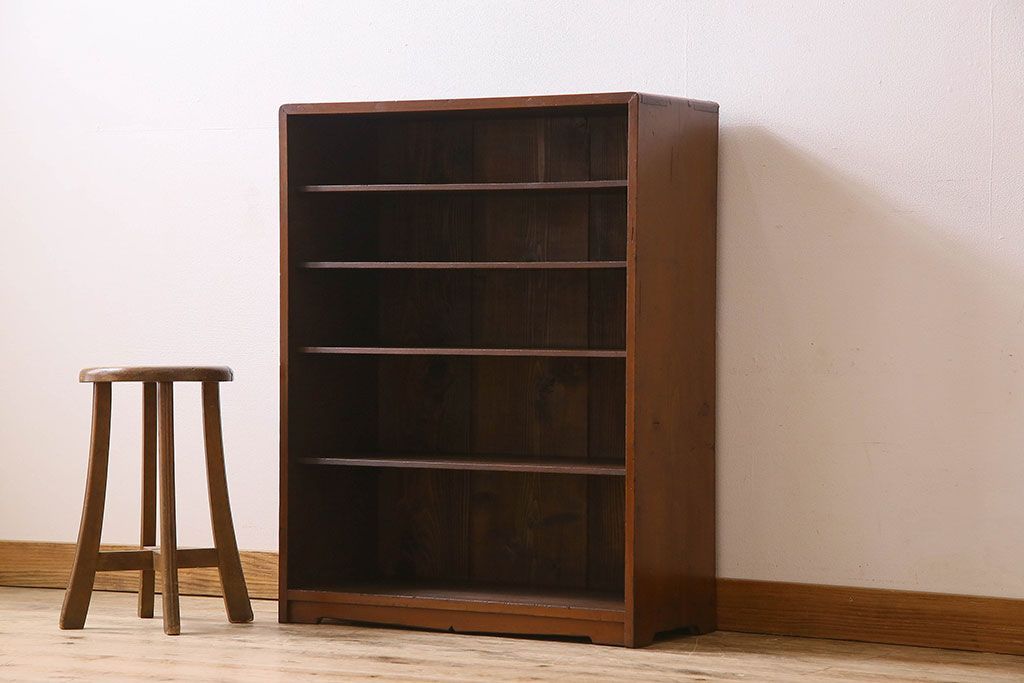 アンティーク家具　和製アンティーク　シンプルなデザインの収納棚(戸棚、本棚)