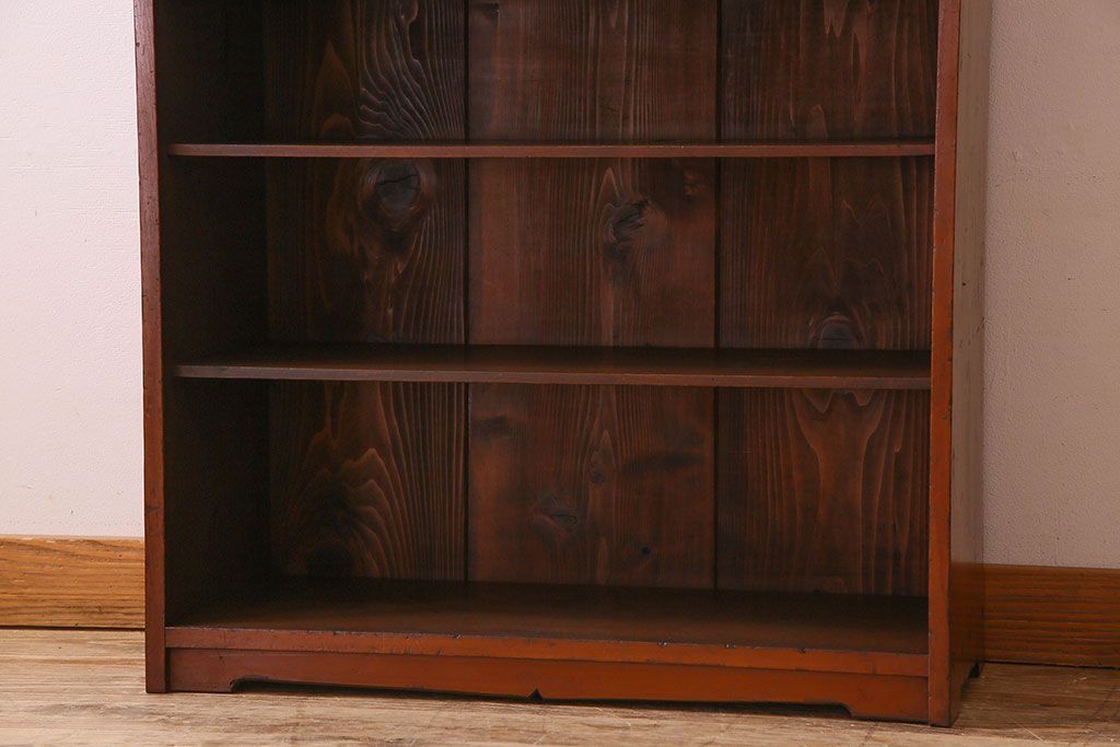 アンティーク家具　和製アンティーク　シンプルなデザインの収納棚(戸棚、本棚)