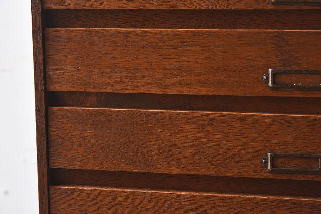 レトロ家具　昭和レトロ　ナラ材製　ネームプレート付きの小引き出し(小物入れ、裁縫箱)