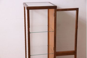 アンティーク家具　和製アンティーク　珍しいサイズの縦長ガラスケース(ショーケース)