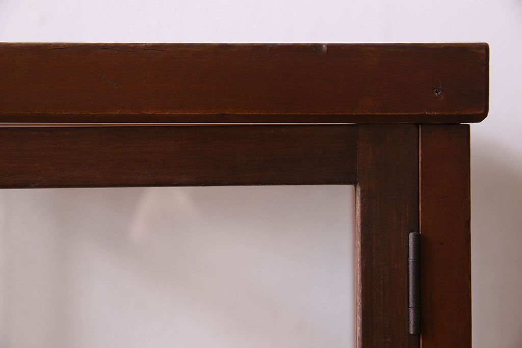 アンティーク家具　和製アンティーク　珍しいサイズの縦長ガラスケース(ショーケース)