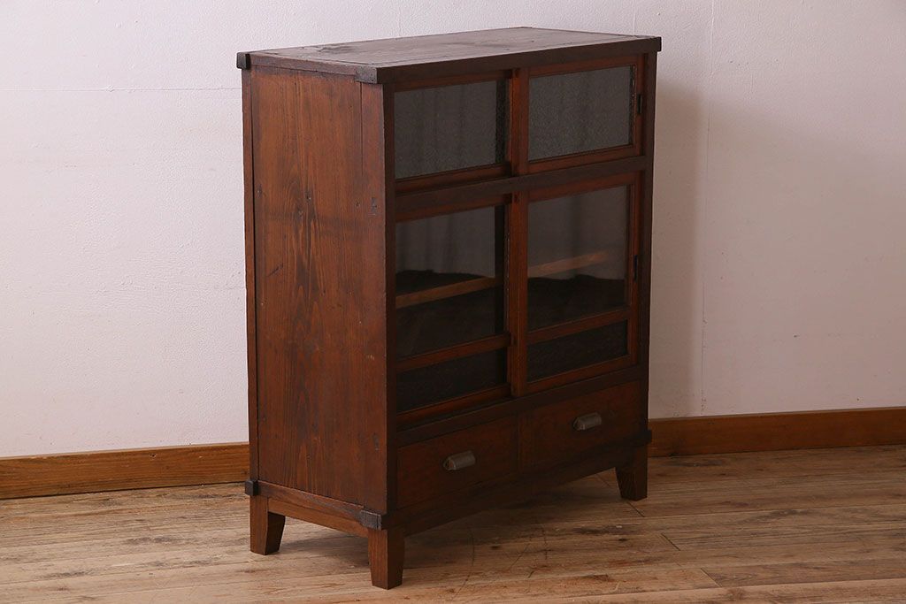 アンティーク家具　和製アンティーク　お洒落な結霜ガラス入りの収納棚(戸棚、食器棚)