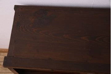 アンティーク家具　和製アンティーク　お洒落な結霜ガラス入りの収納棚(戸棚、食器棚)