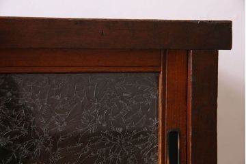 アンティーク家具　和製アンティーク　お洒落な結霜ガラス入りの収納棚(戸棚、食器棚)