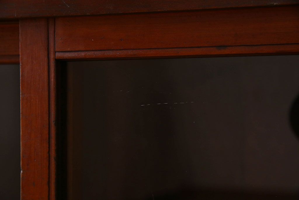 アンティーク家具　和製アンティーク　お洒落な結霜ガラス入りの収納棚(戸棚、食器棚)