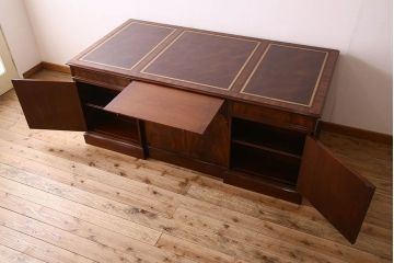 高級ブランド家具　Smith&Watson newyork(スミス&ワトソン　ニューヨーク)　プレジデントデスク(定価約300万円)