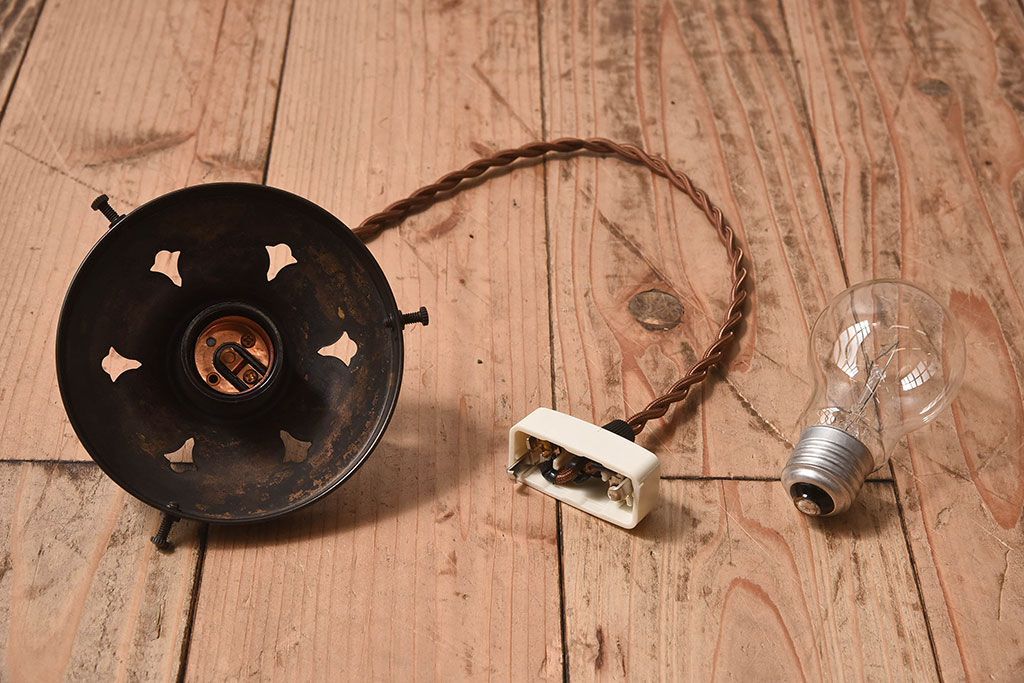 和製アンティーク　上品なほおずき型の電笠(天井照明)(1)