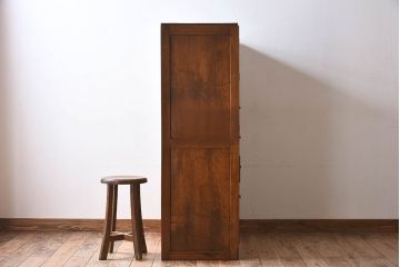 レトロ家具　昭和レトロ　人気のダイヤガラス入りの愛らしいチェスト