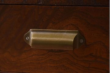 レトロ家具　昭和レトロ　前面ケヤキ材　人気のモールガラス入りのアンティーク収納棚(戸棚)