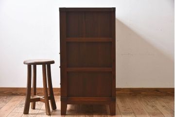 レトロ家具　昭和レトロ　前面ケヤキ材　人気のモールガラス入りのアンティーク収納棚(戸棚)