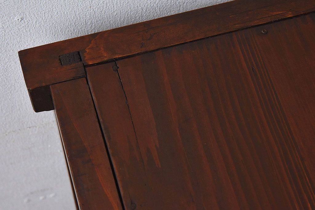 レトロ家具　昭和レトロ　前面ケヤキ材　人気のモールガラス入りのアンティーク収納棚(戸棚)