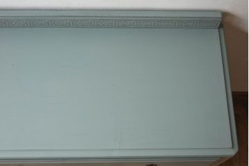 ペイント家具　可愛らしいデザインのイギリスアンティークチェスト(引き出し)