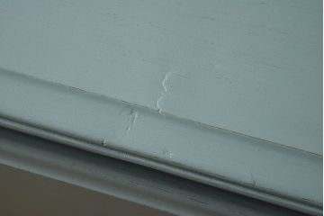 ペイント家具　可愛らしいデザインのイギリスアンティークチェスト(引き出し)