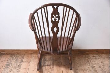 イギリス家具ブランド「ERCOL(アーコール)」ウィンザーシリーズ　ロッキングチェア