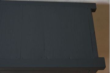 ペイント家具　シックなカラーがお洒落なキャビネット(収納棚、戸棚)