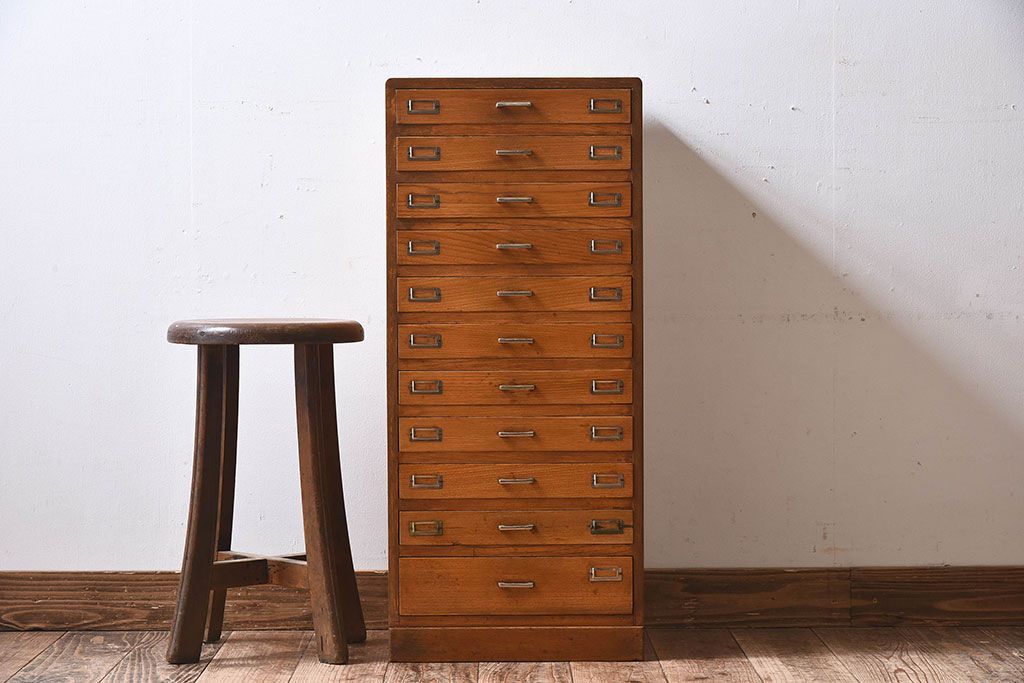 レトロ家具　和製アンティーク　栓材　11杯付き!昭和レトロな小引き出し