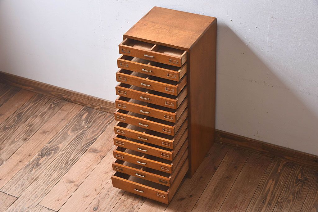 レトロ家具　和製アンティーク　栓材　11杯付き!昭和レトロな小引き出し
