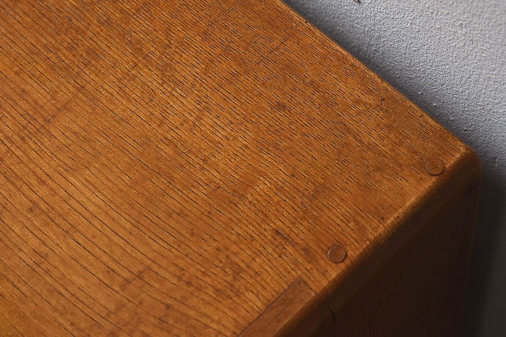 レトロ家具　和製アンティーク　栓材　11杯付き!昭和レトロな小引き出し