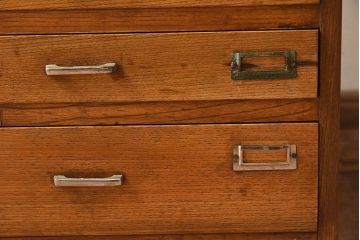 レトロ家具　和製アンティーク　栓材　11杯付き!昭和レトロな小引き出し