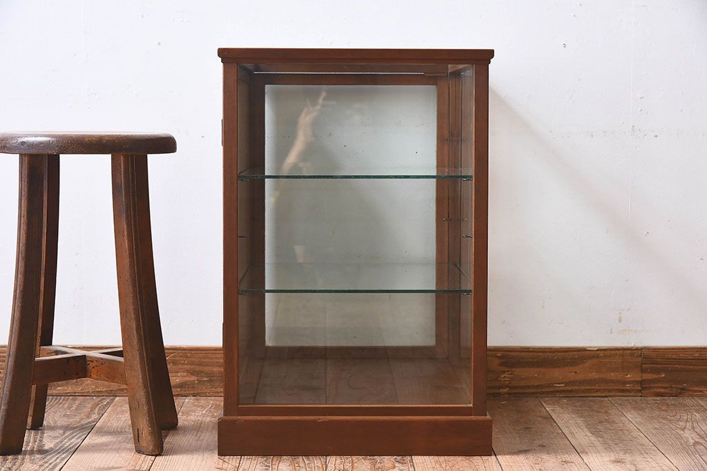 アンティーク雑貨　和製アンティーク　使い勝手のよい小振りなガラスケース