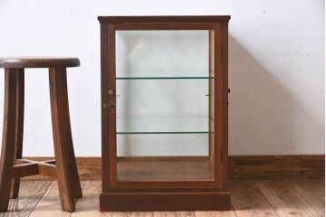 アンティーク雑貨　和製アンティーク　使い勝手のよい小振りなガラスケース