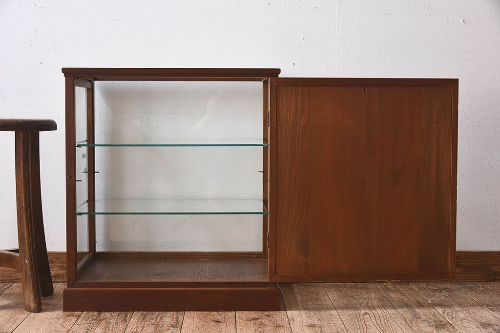 アンティーク雑貨　和製アンティーク　使い勝手のよい小振りなガラスケース