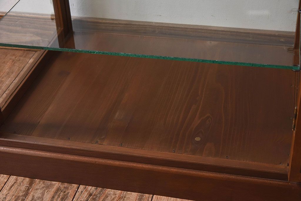 アンティーク雑貨　和製アンティーク　使い勝手のよい小振りなガラスケース