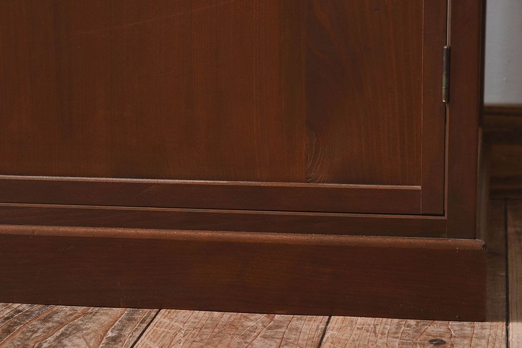 アンティーク雑貨　和製アンティーク　使い勝手のよい小振りなガラスケース