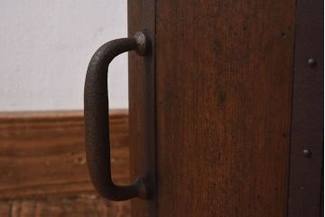 アンティーク雑貨　和製アンティーク　古い木の質感が味わい深い一斗升(一斗マス)