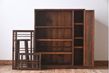 レトロ家具　昭和レトロ　古い木の質感が味わい深いアンティーク収納棚(戸棚、下駄箱)(1)