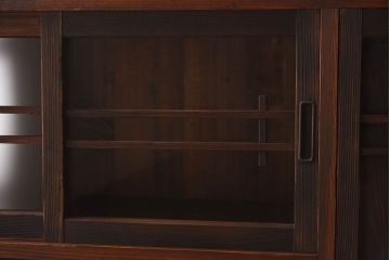 レトロ家具　昭和レトロ　古い木の質感が味わい深いアンティーク収納棚(戸棚、下駄箱)(1)